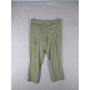 Athleta Salutation Stash Pocket II Capri Leggings size M/P Green Eucalyptus